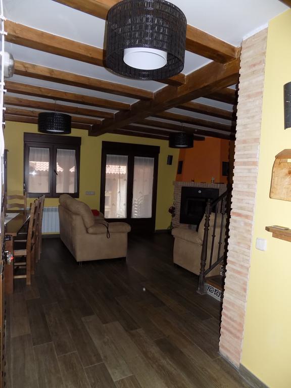 Casas Rurales Las Eras III Ayllón Esterno foto
