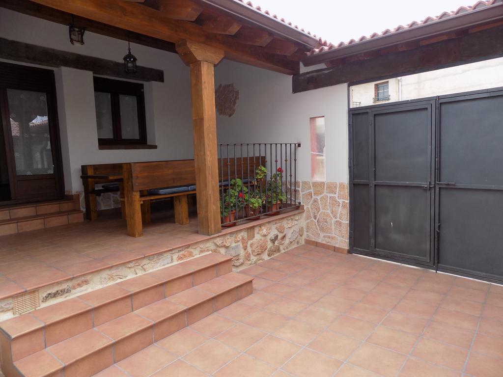 Casas Rurales Las Eras III Ayllón Esterno foto